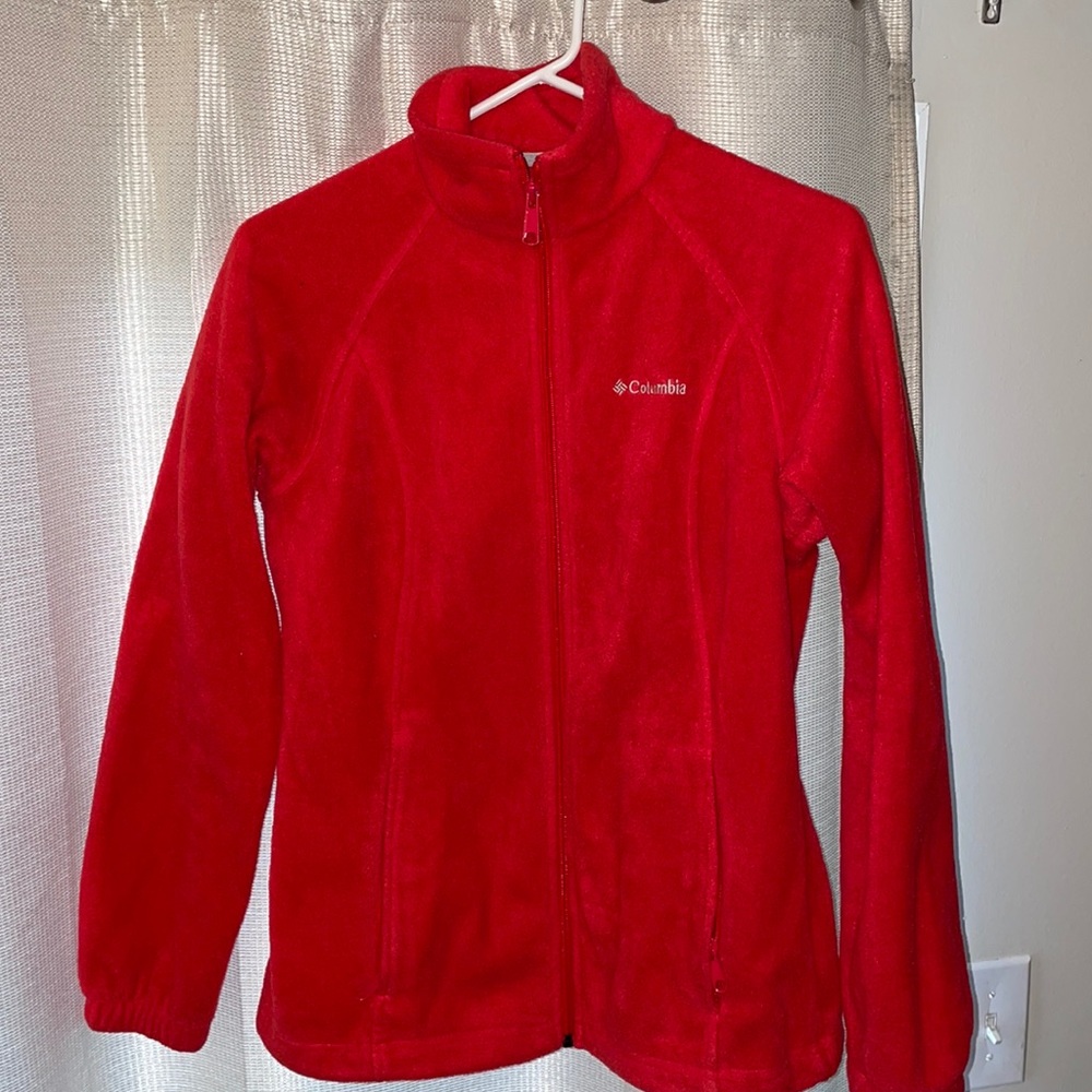 Women’s Columbia zip up jacket